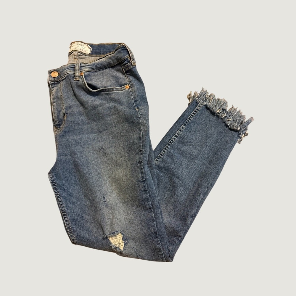 Free People High Rise Frayed Fringe Hem Skinny Jeans Blue Distressed Size 31